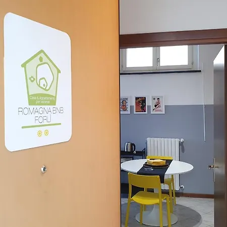 Romagnabnb Cavour Lägenhet *